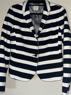 The Academy Blazer by Gap Women's Size 6 Long Sleeves Lined 2 Button Front